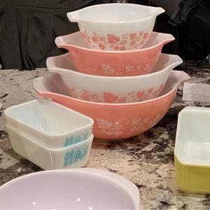 Vintage Pyrex Pink Goodeberry Cinderella Bowls